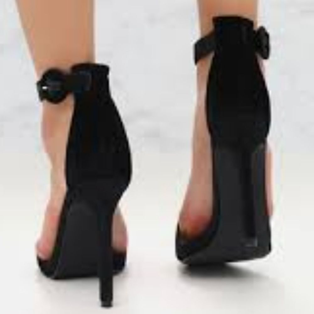 BRAND NEW CHU SHOP POINT TOE ADJUSTABLE BUCKLE ANKLE STRAP STILETTOS - Picture 16 of 16